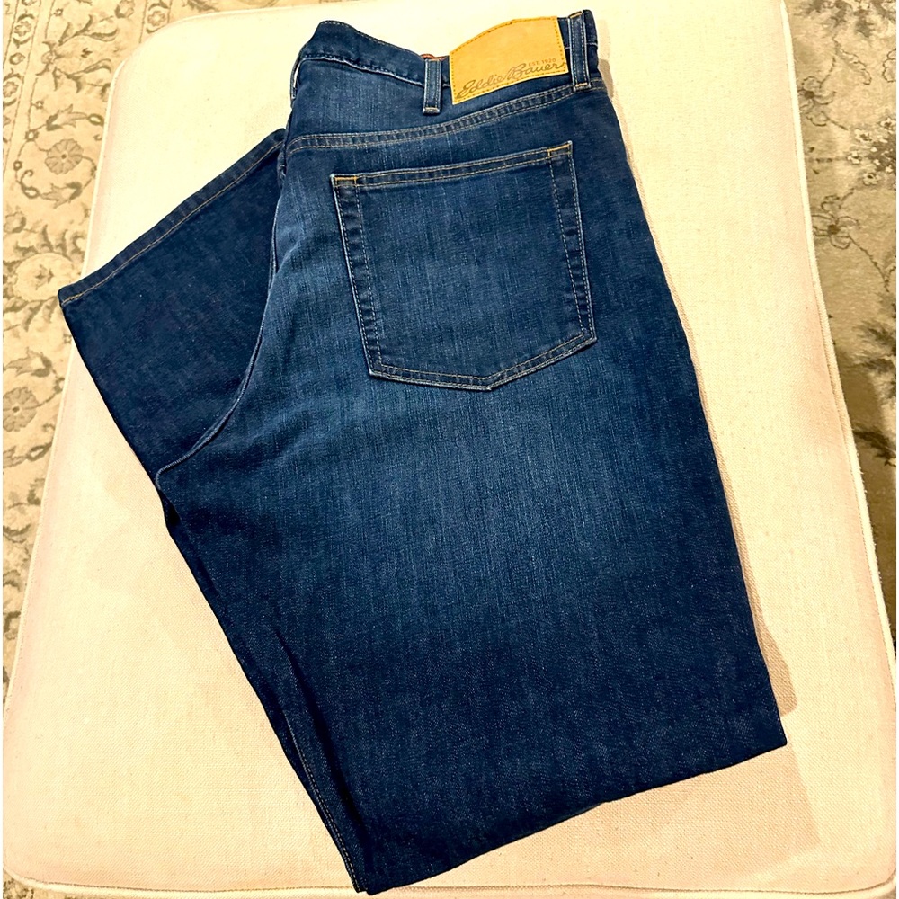 Eddie Bauer 38Wx32L men’s jeans. NWOT